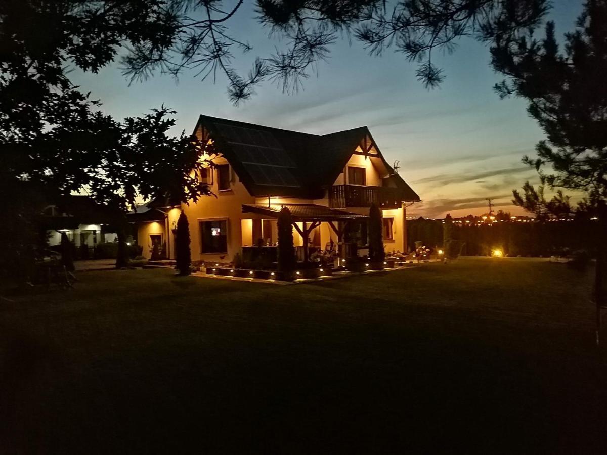 Pokoje Atmosfera Rozalin Bagian luar foto
