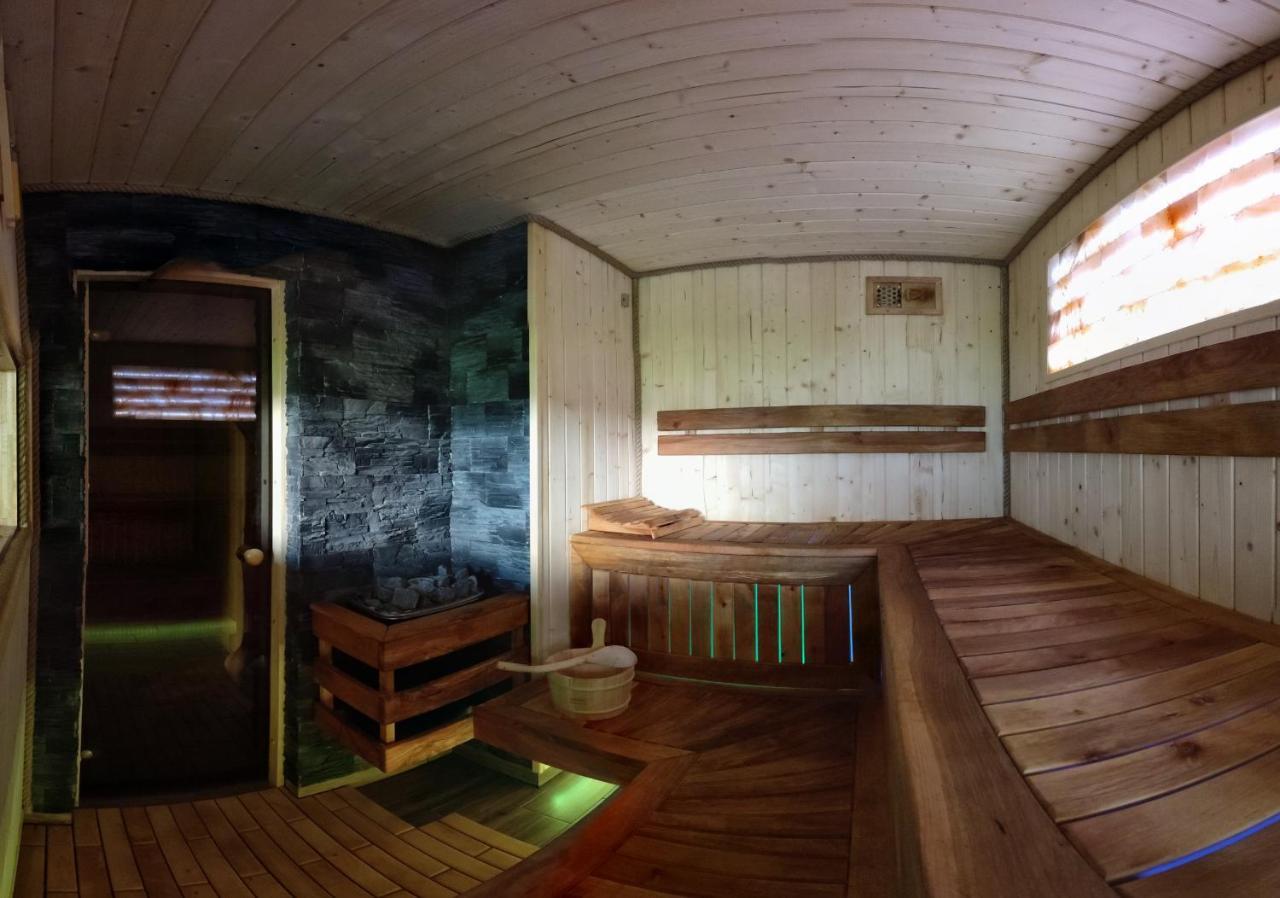 Pokoje Atmosfera Rozalin Bagian luar foto