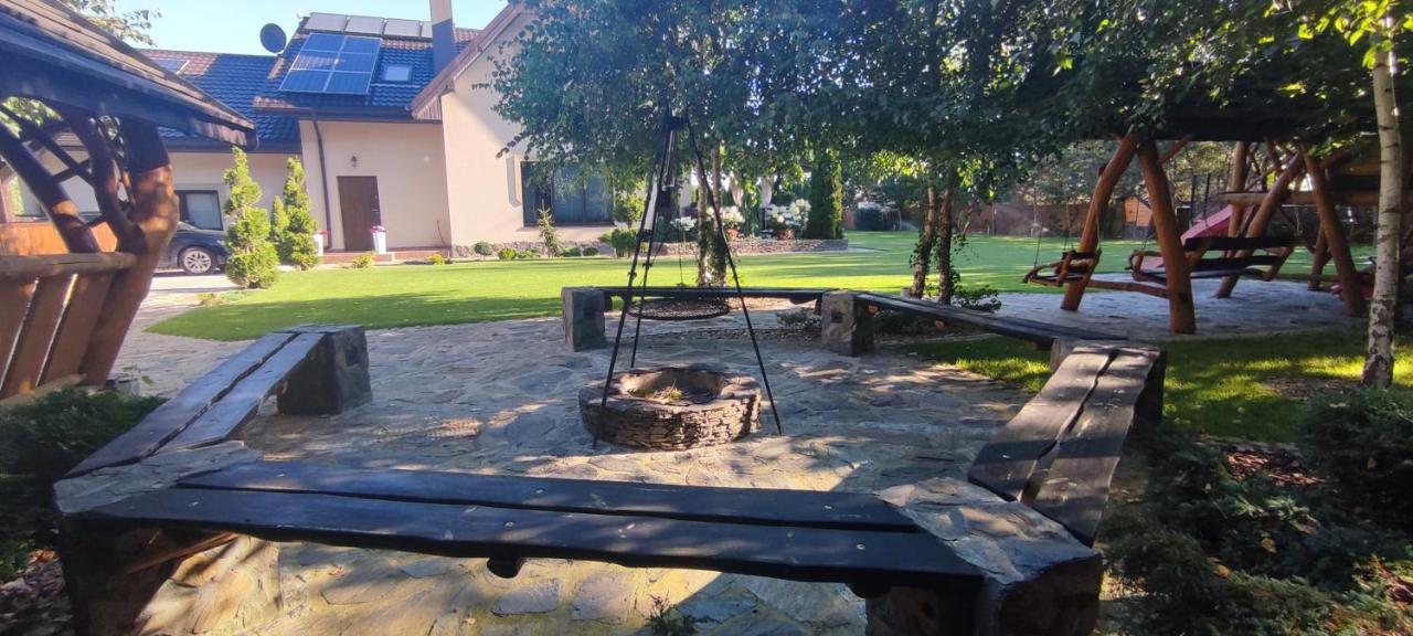 Pokoje Atmosfera Rozalin Bagian luar foto